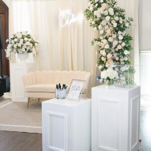 Pedestal & Photo Booth