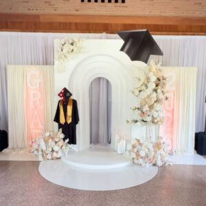 Framed Layered Arch